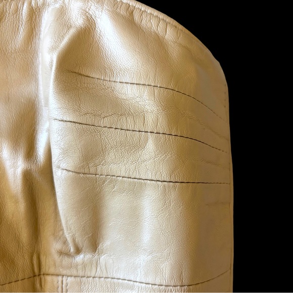 Penta Beige Leather Bustier - Picture 4 of 4